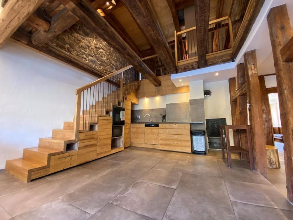 Maison De Charme En Alsace - In Vino Veritas - 12 Personnes Gueberschwihr Esterno foto